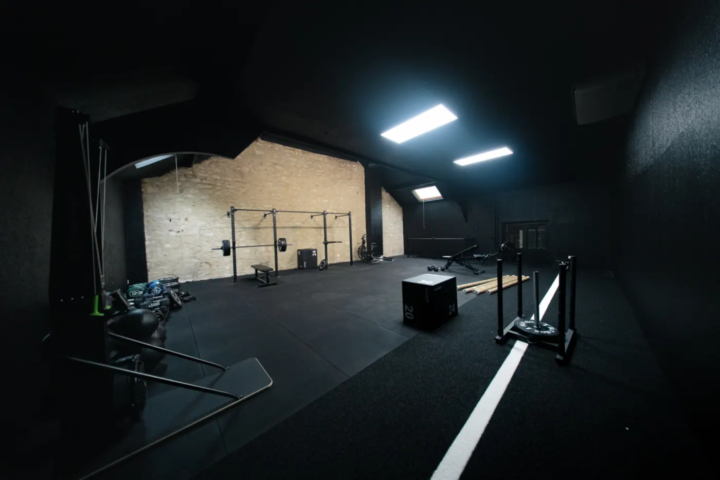 Zone de renforcement OSSMOZ : rig, sled et piste de tirage